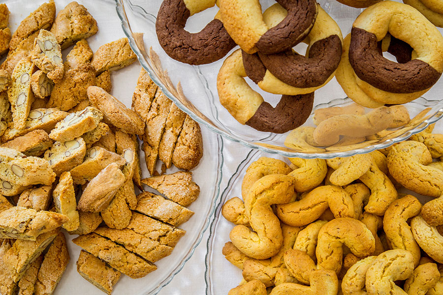 Buffet di biscotti artigianali